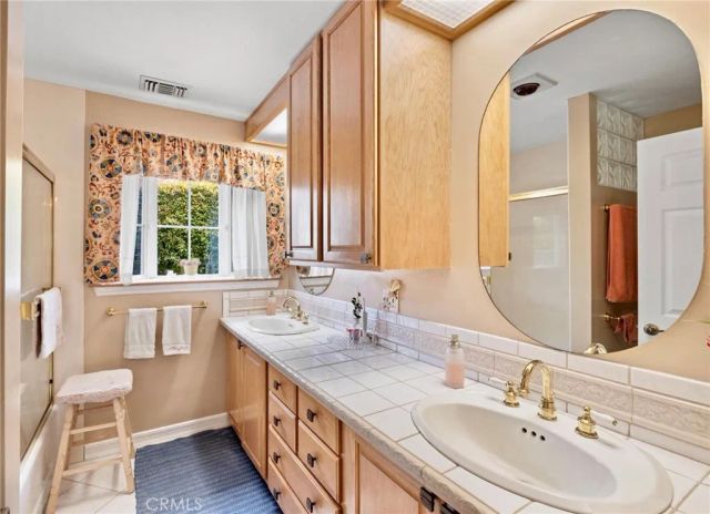 21310 Ladeene Avenue, Torrance, CA 90503