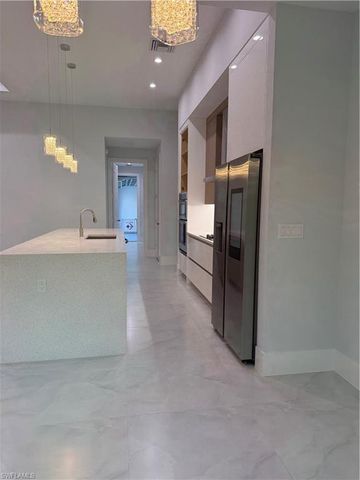 3279 10th AVE SE, Naples, FL 34117