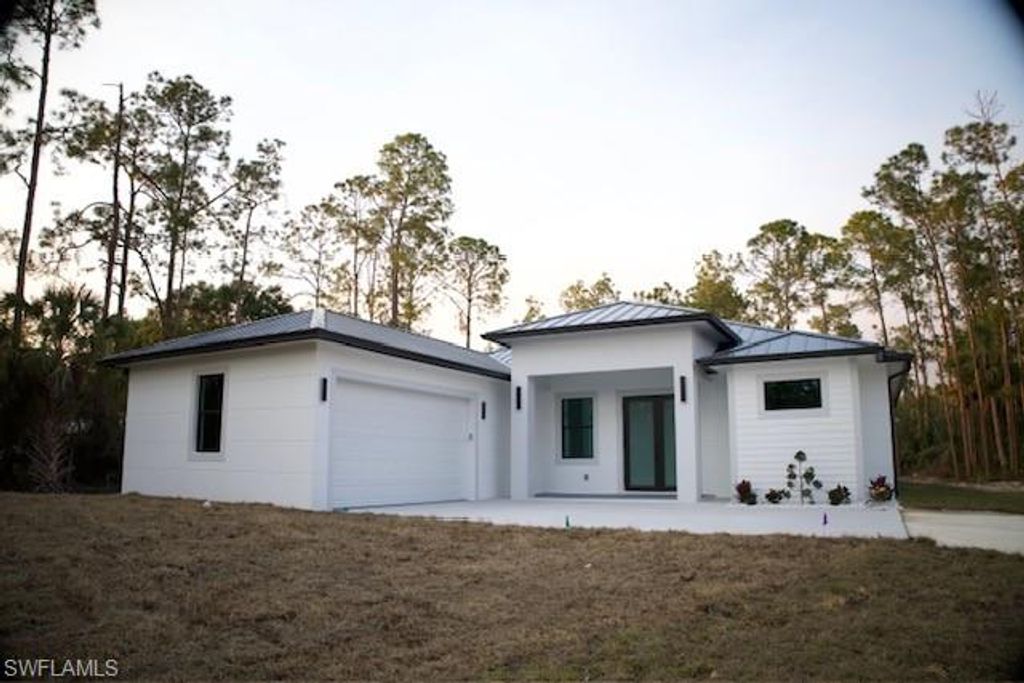 3279 10th AVE SE, Naples, FL 34117