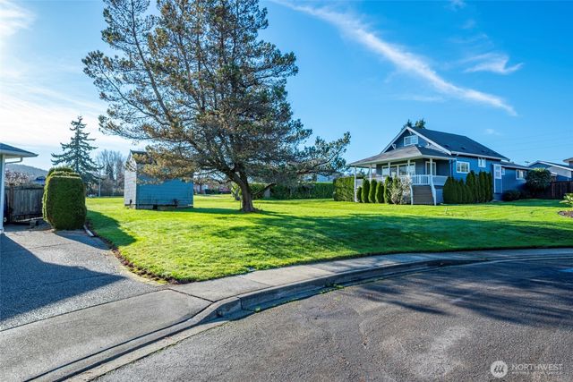0 xxx 35th Place, Anacortes, WA 98221