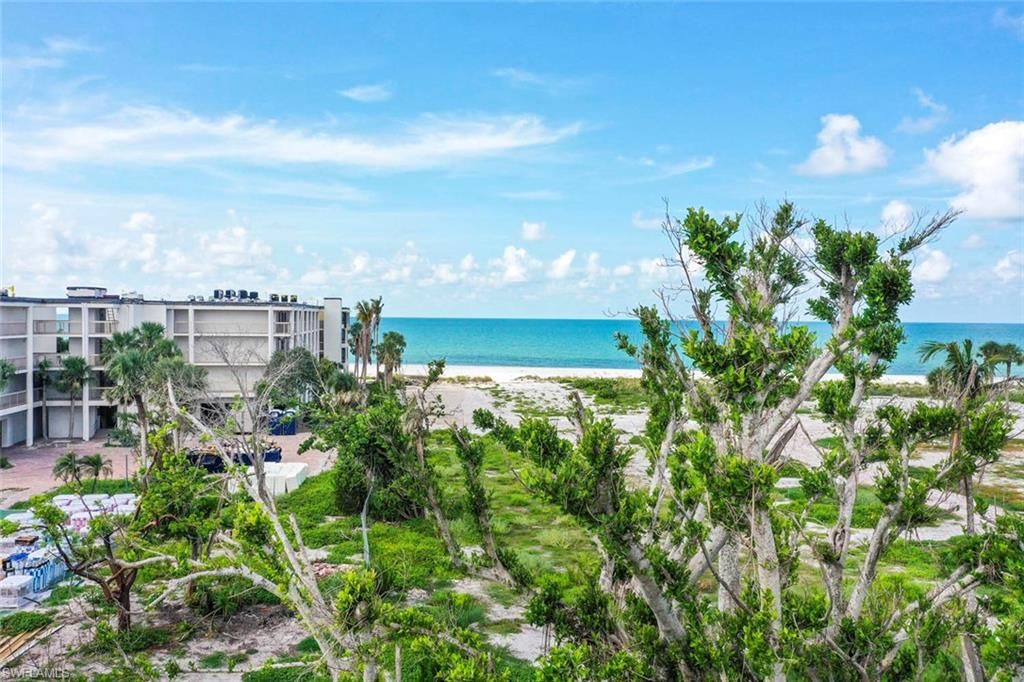 2807 W Gulf DR, SANIBEL, FL 33957 — photo 2