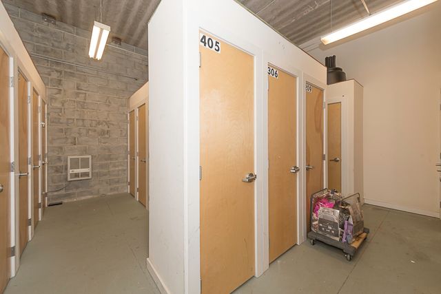 1621 S Halsted Street 405, Chicago, IL 60608