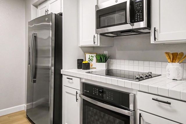 145 S 4th Street, San Jose, CA 95112