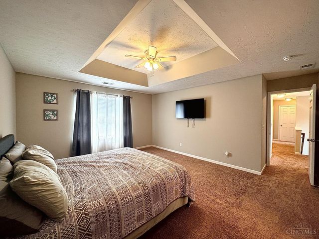 1021 Golden Oak Drive, Hamilton, OH 45013