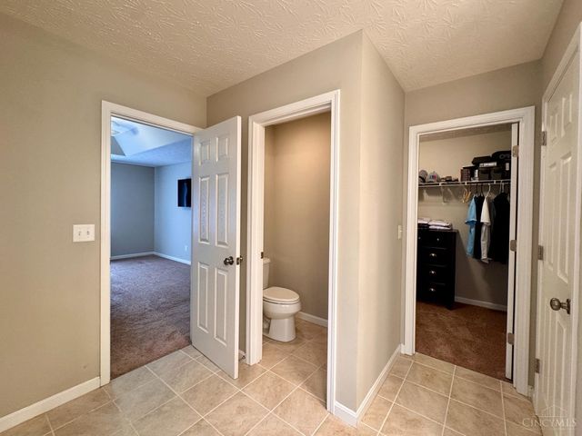 1021 Golden Oak Drive, Hamilton, OH 45013
