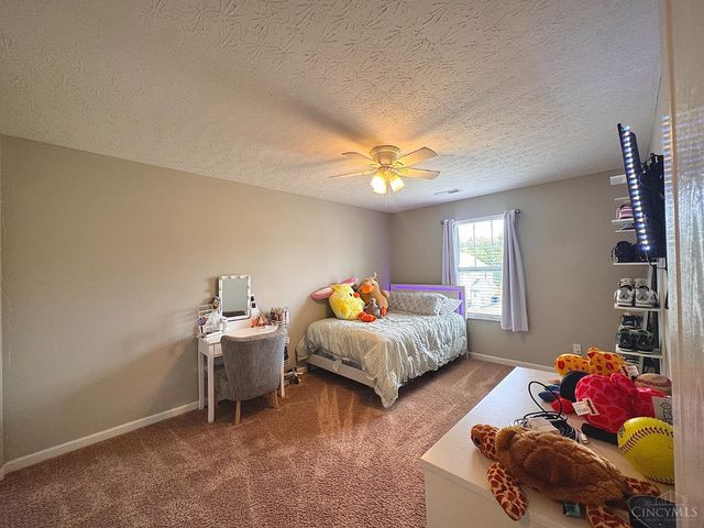 1021 Golden Oak Drive, Hamilton, OH 45013