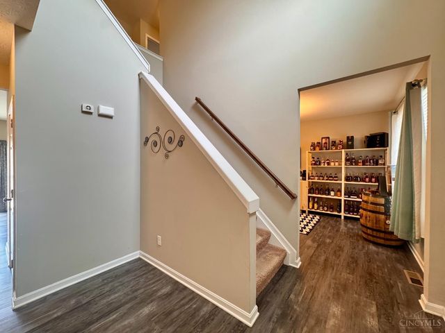 1021 Golden Oak Drive, Hamilton, OH 45013