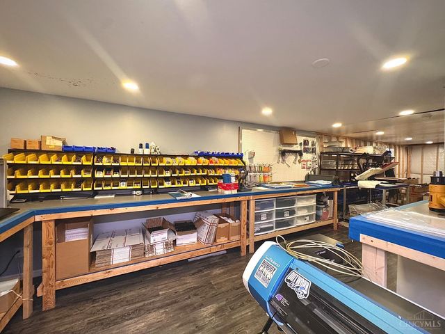 1021 Golden Oak Drive, Hamilton, OH 45013