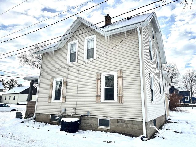 306 N HUBBARD STREET, Horicon, WI 53032