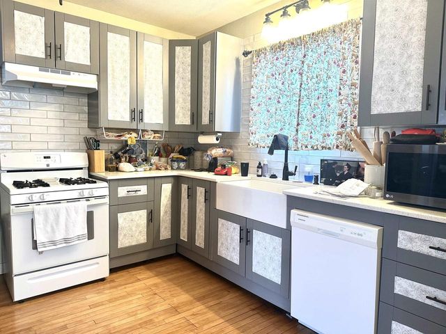 306 N HUBBARD STREET, Horicon, WI 53032