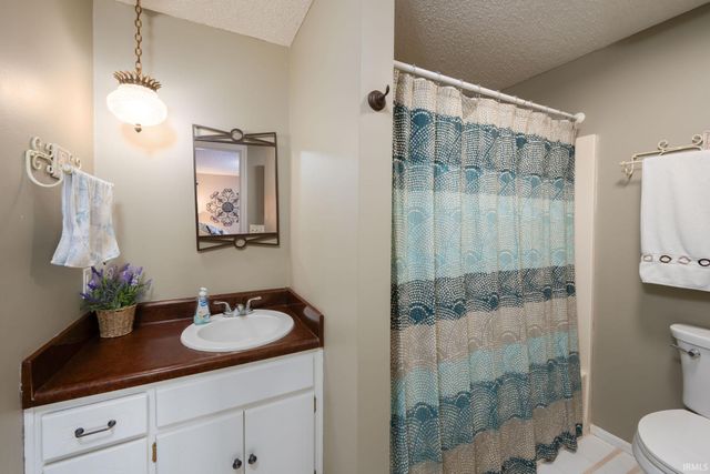 4630 Weatherside Run, Fort Wayne, IN 46804