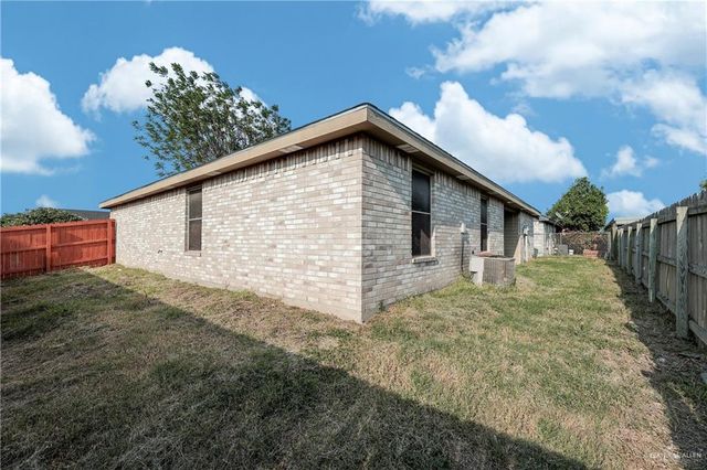 2017 Grayson Avenue, Mcallen, TX 78504