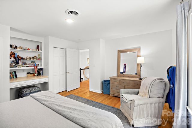2726 Wamath Drive, Charlotte, NC 28210