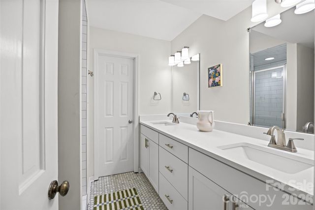 2726 Wamath Drive, Charlotte, NC 28210