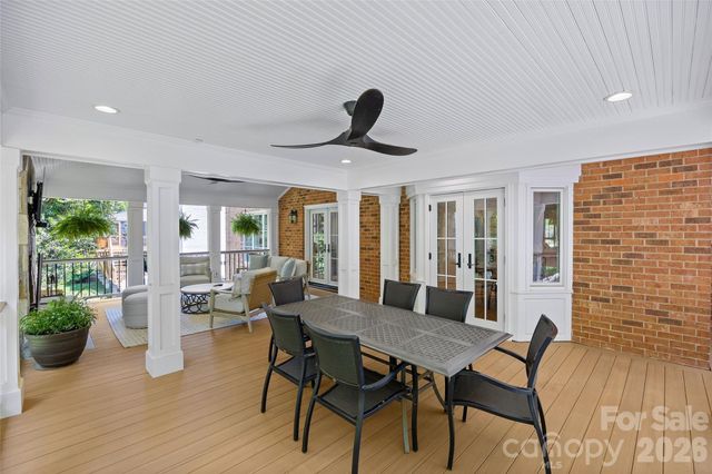 2726 Wamath Drive, Charlotte, NC 28210