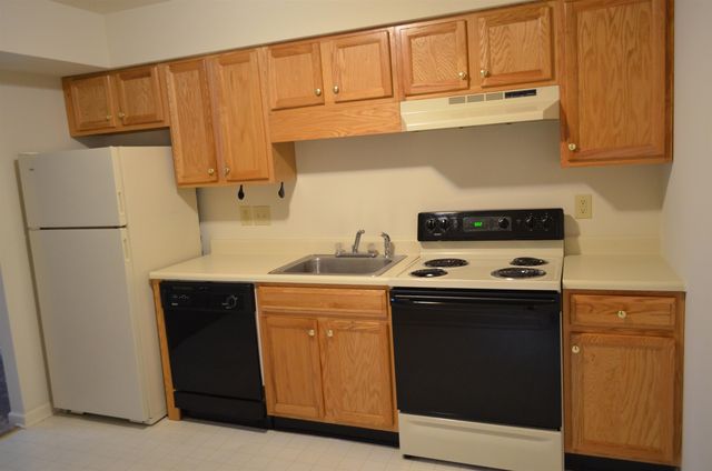 628 & 630 D ST, Staunton, VA 24401