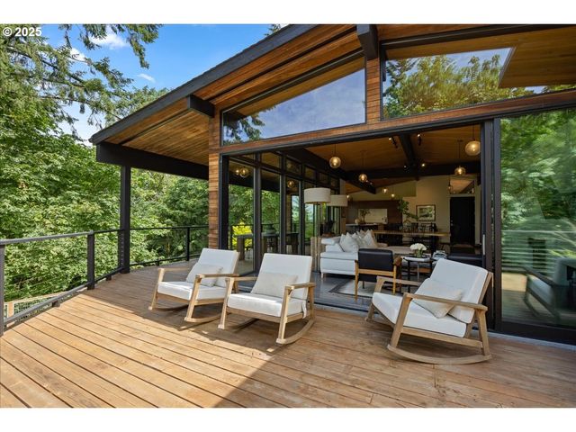 499 Nw SKYLINE Blvd, Portland, OR 97229