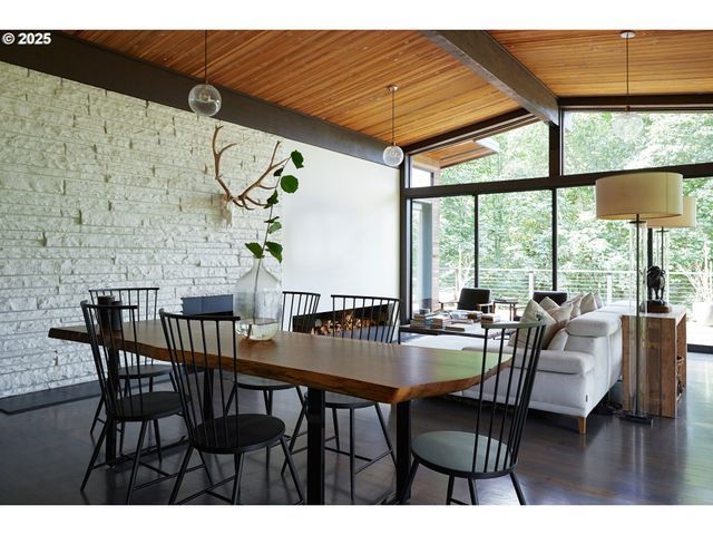 499 Nw SKYLINE Blvd, Portland, OR 97229