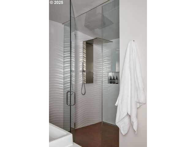 499 Nw SKYLINE Blvd, Portland, OR 97229
