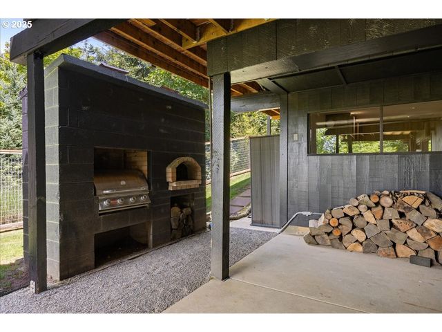 499 Nw SKYLINE Blvd, Portland, OR 97229