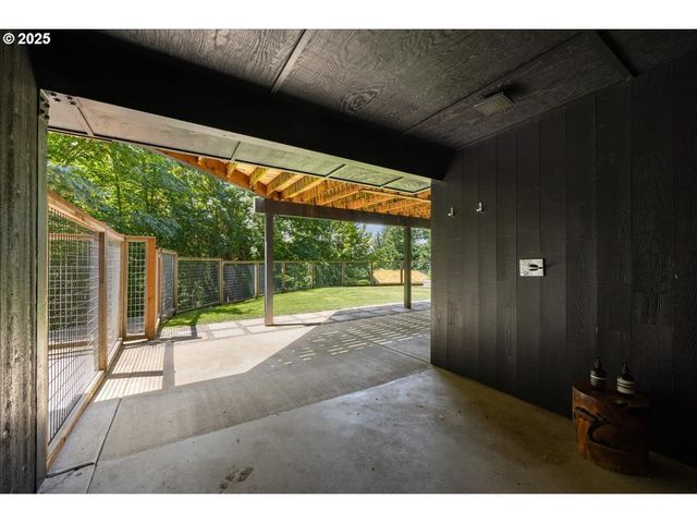 499 Nw SKYLINE Blvd, Portland, OR 97229