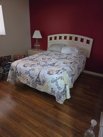 5310 Las Verdes Circle 220, Delray Beach, FL 33484