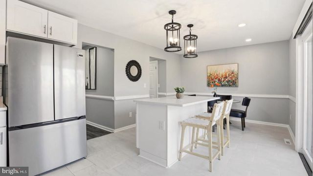 607 GREENWICH CT, Hightstown, NJ 08520