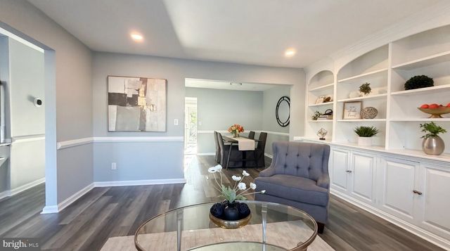 607 GREENWICH CT, Hightstown, NJ 08520