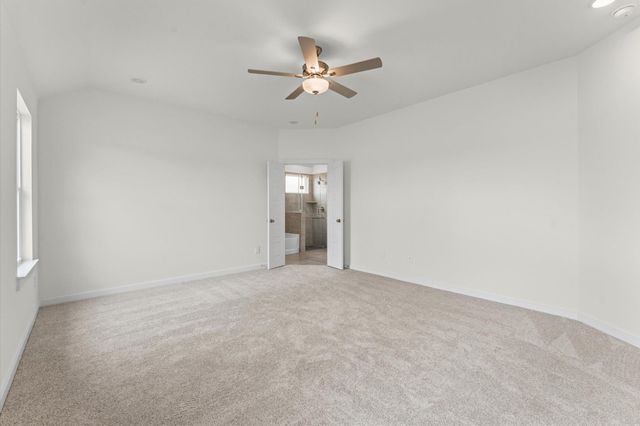 3214 Emerald Hills Dr, Angleton, TX 77516