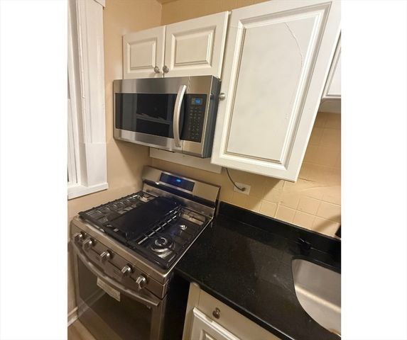 44 Sanborn St 2, Lawrence, MA 01843