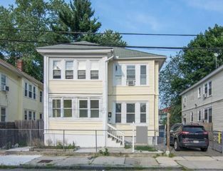 44 Sanborn St 2, Lawrence, MA 01843