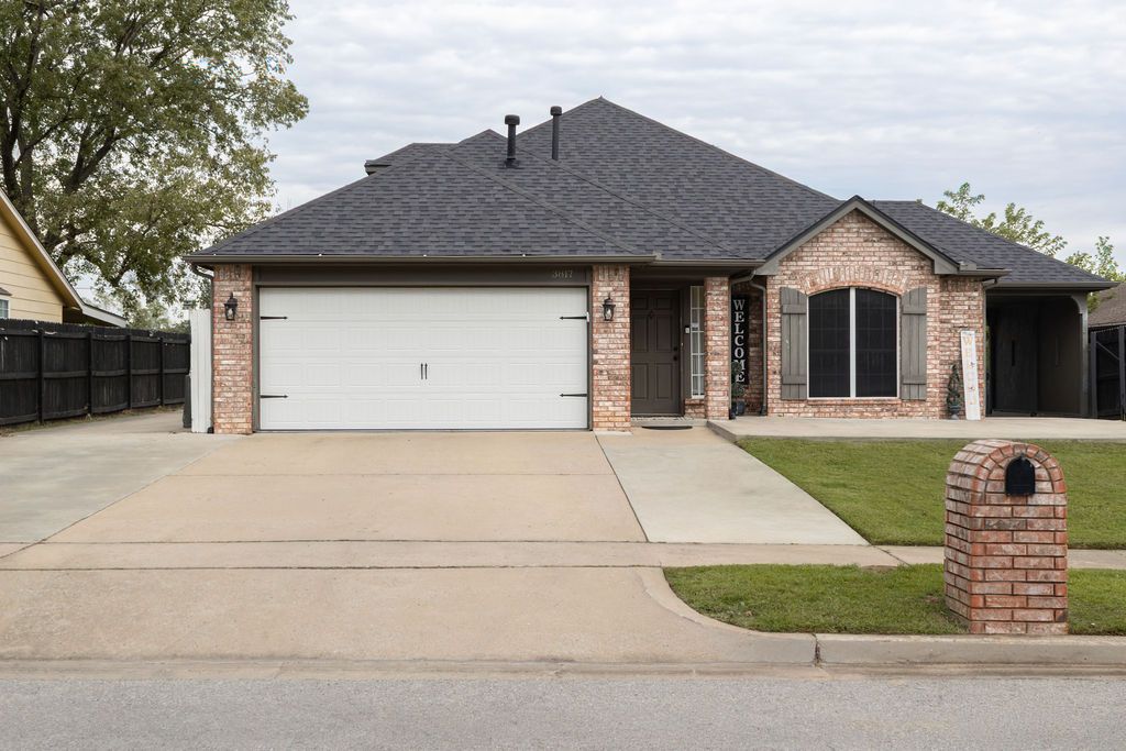 3817 S Narcissus Avenue, Broken Arrow, OK 74011