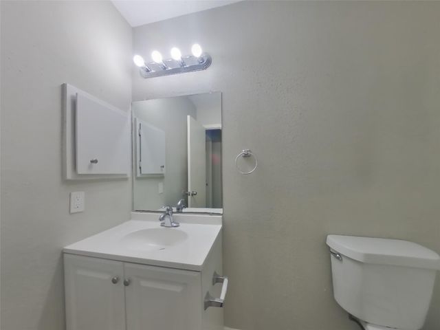 2013 Greenwood Drive, Rosenberg, TX 77471