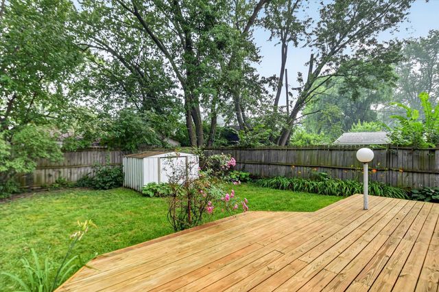 574 E Dallas Avenue, Madison Heights, MI 48071
