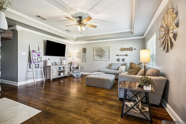 32380 Avants Rd, Walker, LA 70785