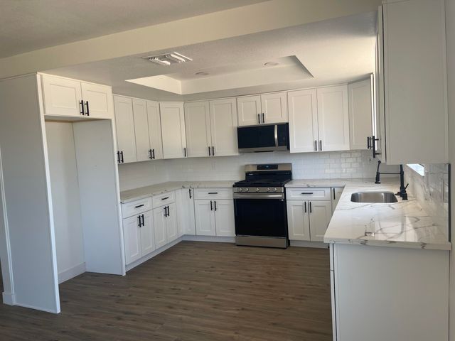 20001 Tawney Street, California City, CA 93505