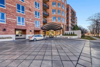 2400 E Cherry Creek South Drive 203, Denver, CO 80209