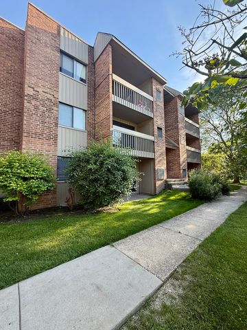 1466 E Ports O' Call Drive PE, Palatine, IL 60074