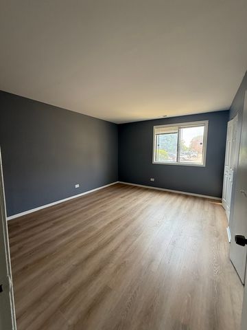 1466 E Ports O' Call Drive PE, Palatine, IL 60074