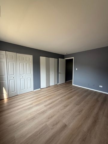 1466 E Ports O' Call Drive PE, Palatine, IL 60074