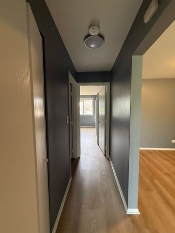 1466 E Ports O' Call Drive PE, Palatine, IL 60074
