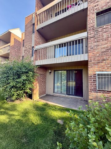 1466 E Ports O' Call Drive PE, Palatine, IL 60074