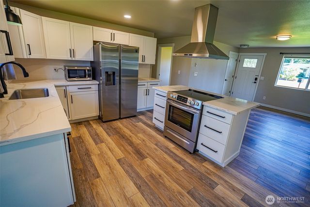 1930 SE Diamond Place, Port Orchard, WA 98366