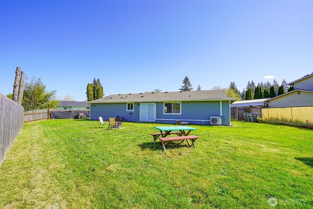 1930 SE Diamond Place, Port Orchard, WA 98366