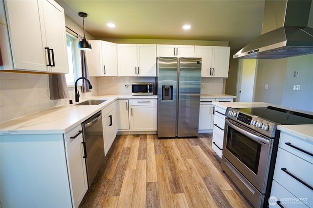1930 SE Diamond Place, Port Orchard, WA 98366