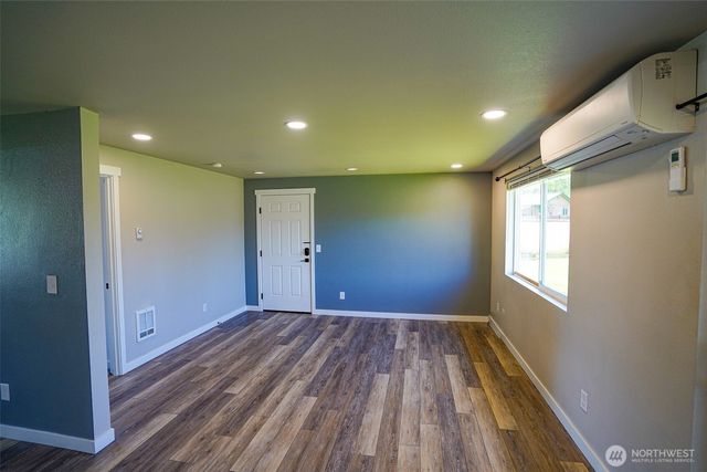 1930 SE Diamond Place, Port Orchard, WA 98366