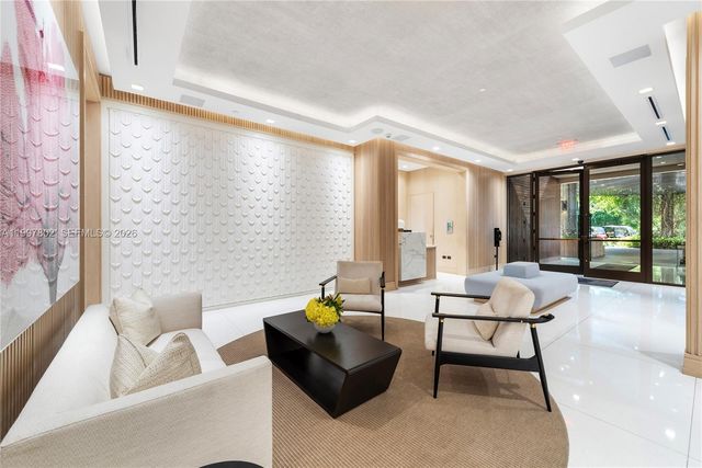 6882 Fisher Island Dr 6882, Miami Beach, FL 33109