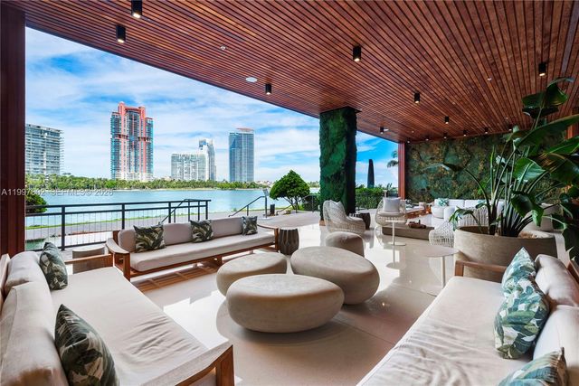 6882 Fisher Island Dr 6882, Miami Beach, FL 33109