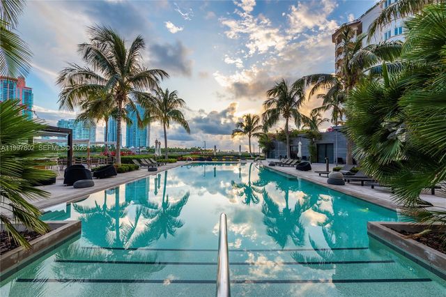 6882 Fisher Island Dr 6882, Miami Beach, FL 33109