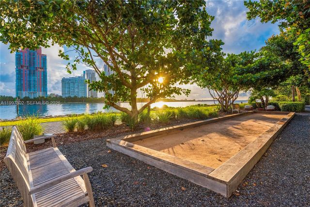 6882 Fisher Island Dr 6882, Miami Beach, FL 33109